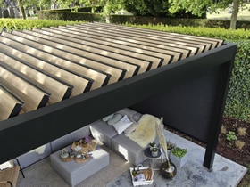 détails lames bois pergolas bioclimatique